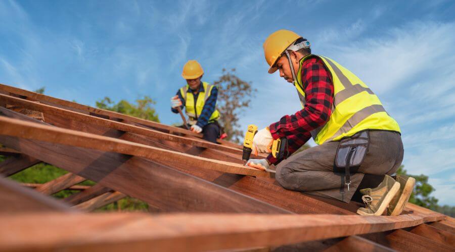 Professional residential roofers in Uvalde, TX